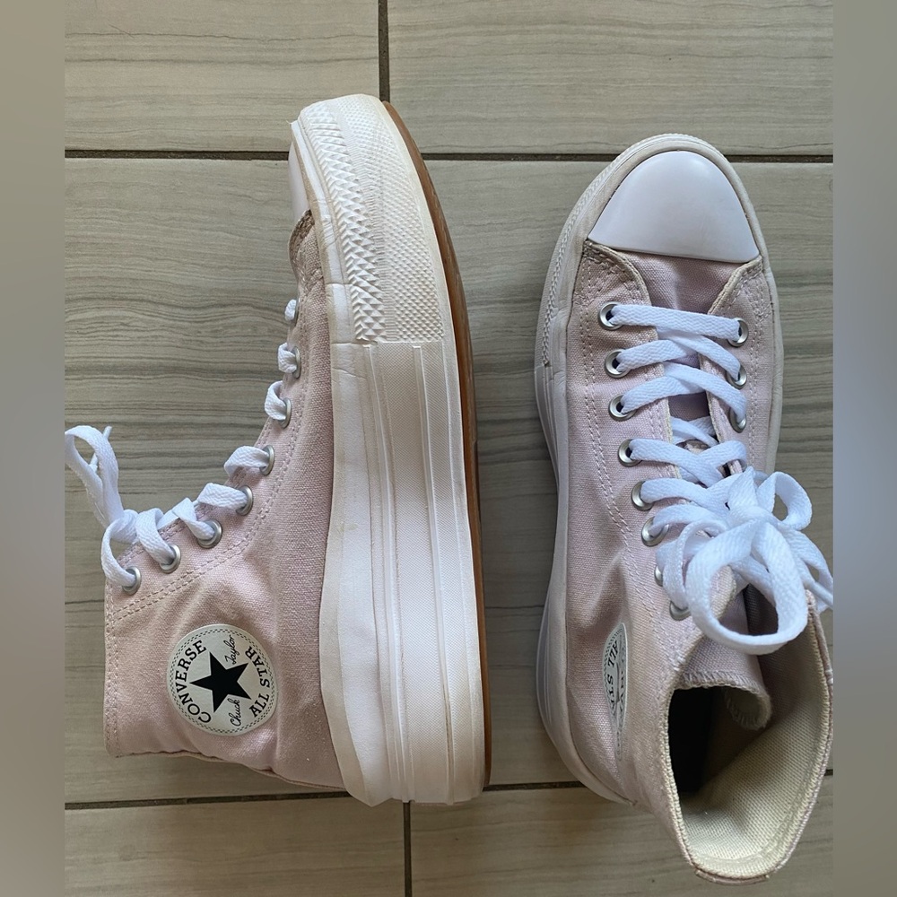 Converse Move Platform Sneakers